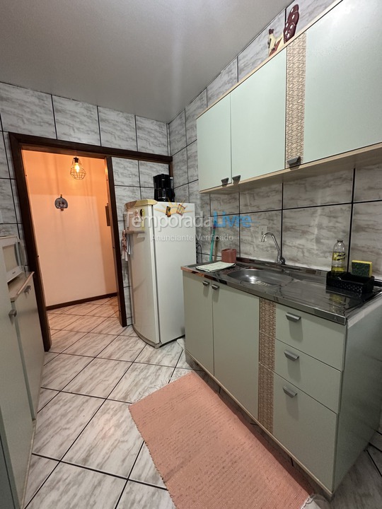 Apartment for vacation rental in Itapema (Meia Praia Segunda Quadra Mar)