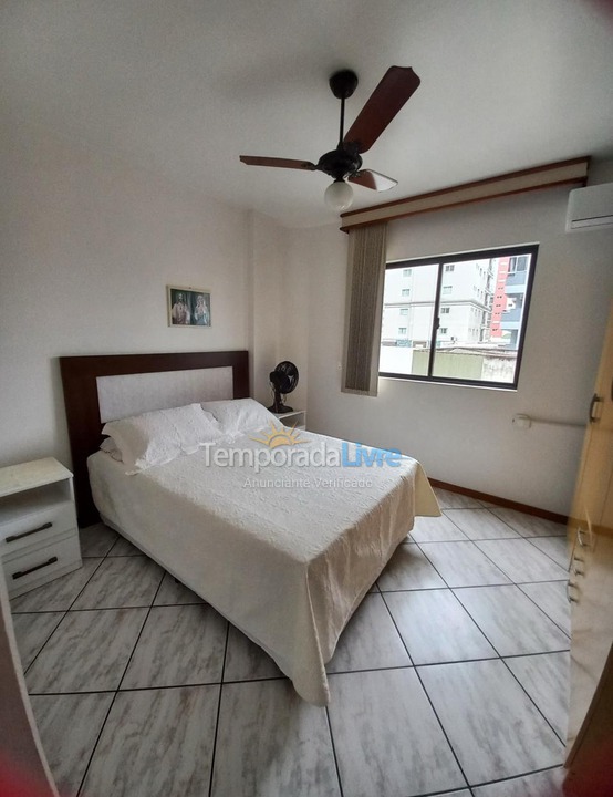 Apartment for vacation rental in Itapema (Meia Praia Segunda Quadra Mar)