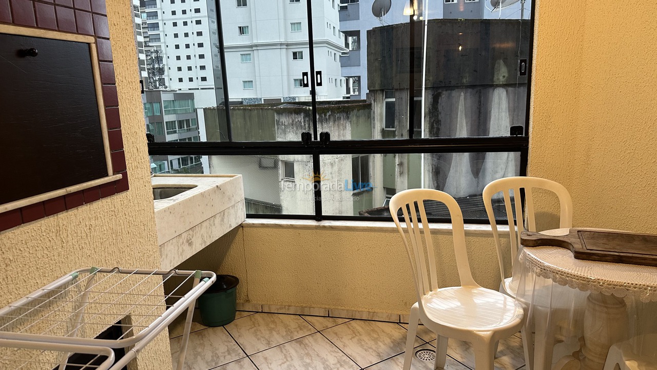 Apartment for vacation rental in Itapema (Meia Praia Segunda Quadra Mar)