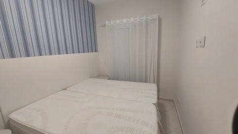 Apartamento dúplex de 4 habitaciones en Riviera de São Lourenço