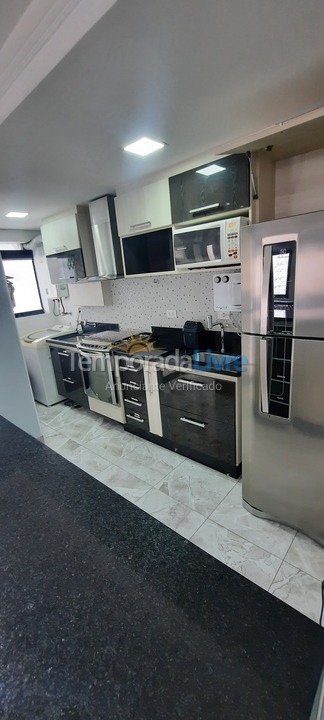 Apartment for vacation rental in Guarujá (Pitangueiras)