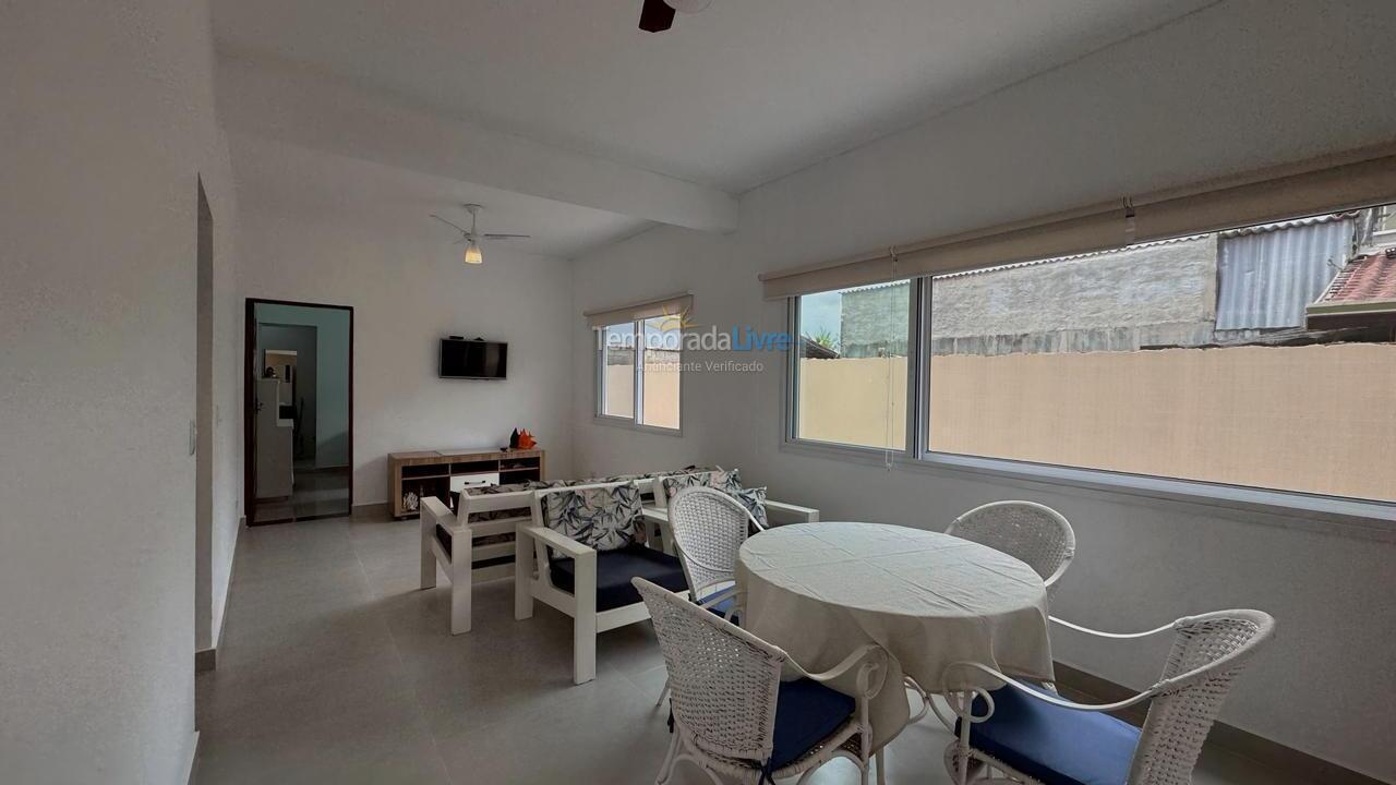 Casa para aluguel de temporada em Ubatuba (Lagoinha)