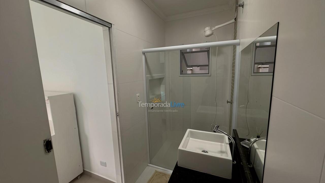 Casa para aluguel de temporada em Ubatuba (Lagoinha)