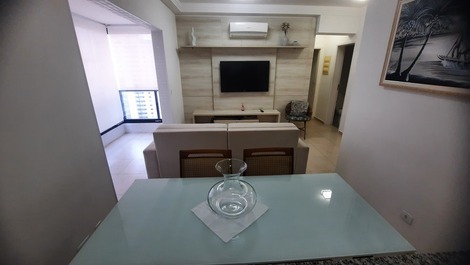 Apartamento Estándar Piso en Pitangueiras, a una cuadra de la playa.