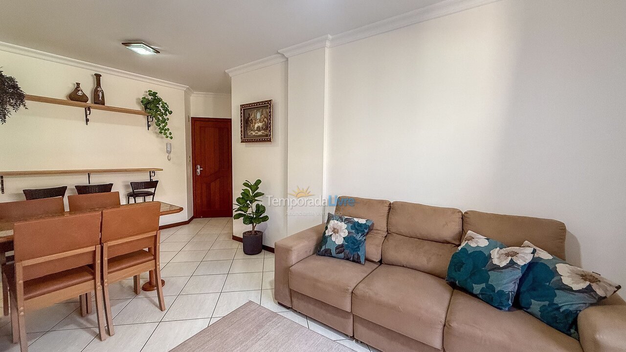 Apartamento para aluguel de temporada em Bombinhas (Praia de Bombas)