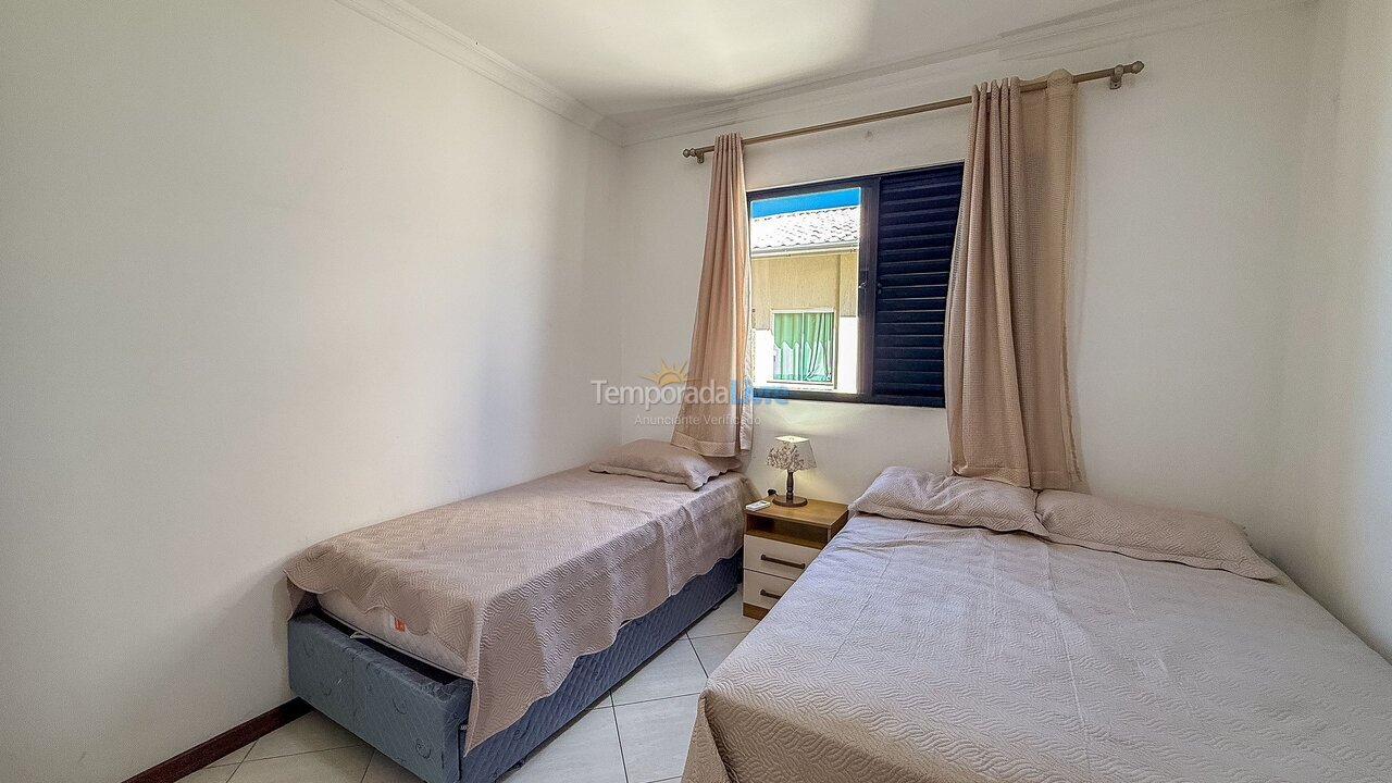 Apartamento para aluguel de temporada em Bombinhas (Praia de Bombas)