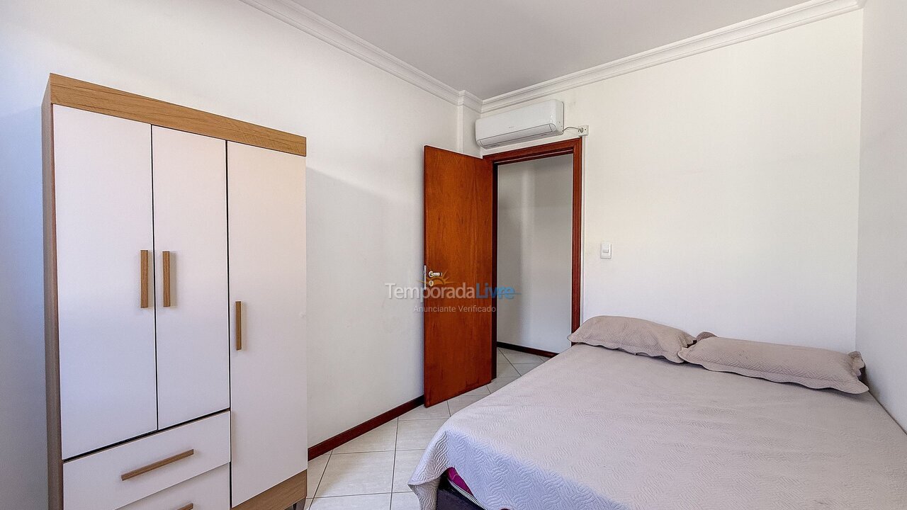 Apartamento para aluguel de temporada em Bombinhas (Praia de Bombas)