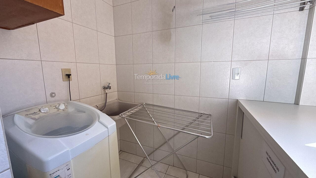 Apartamento para aluguel de temporada em Bombinhas (Praia de Bombas)