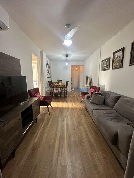Apartamento para aluguel de temporada em Itapema (Meia Praia)