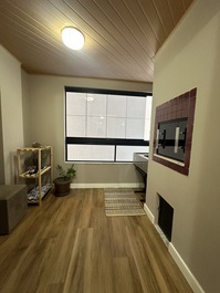 Ref 204- Lindo e aconchegante com 2 quartos -Rua 288