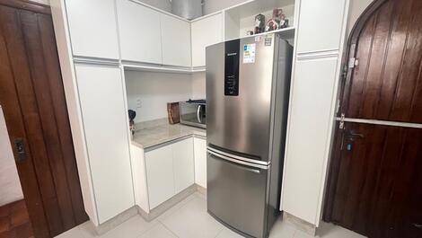 Apartamento Frente ao Mar – 4 dormitórios - PÉ NA AREIA