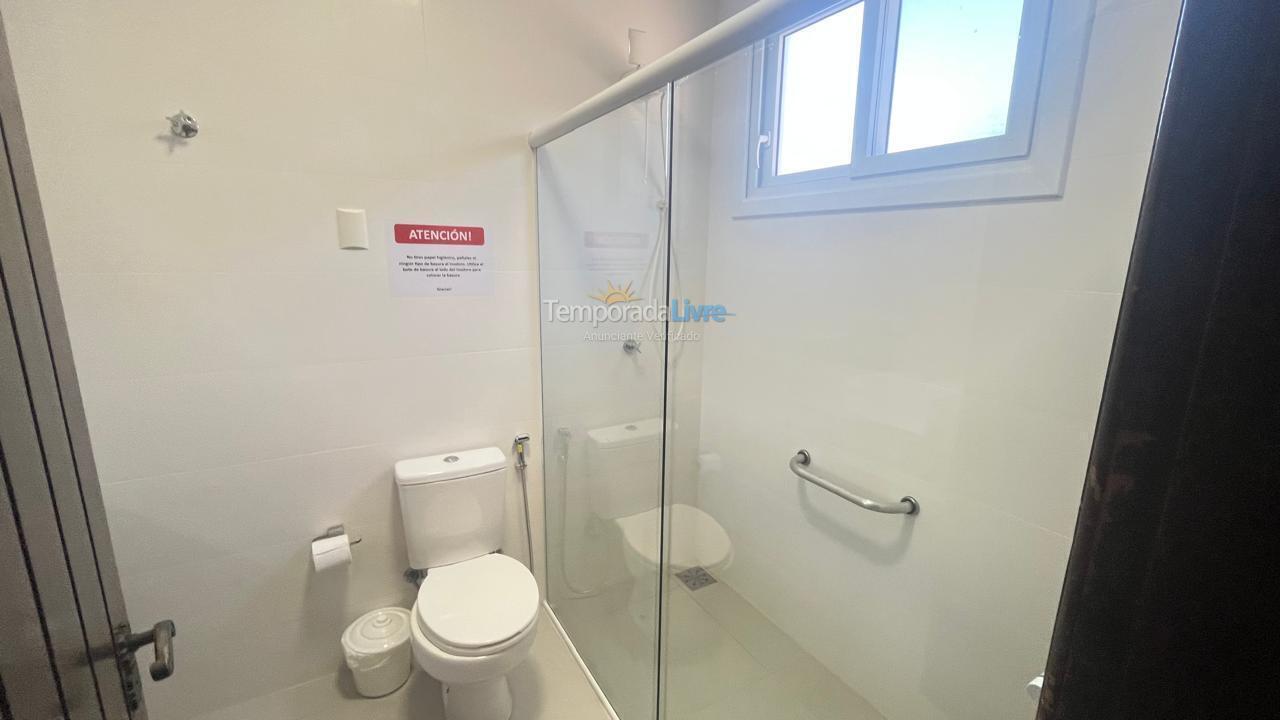 Apartamento para aluguel de temporada em Florianopolis (Praia dos Ingleses)