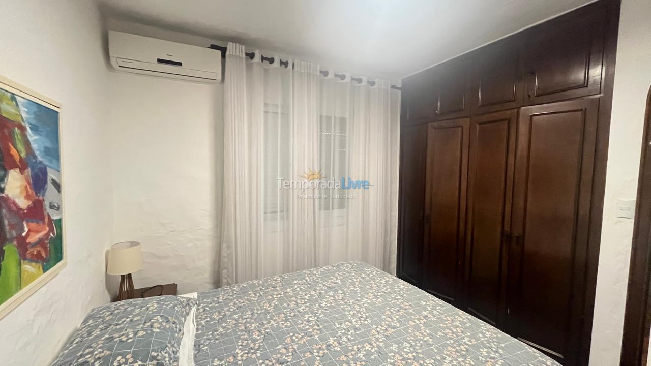 Apartamento para aluguel de temporada em Florianopolis (Praia dos Ingleses)