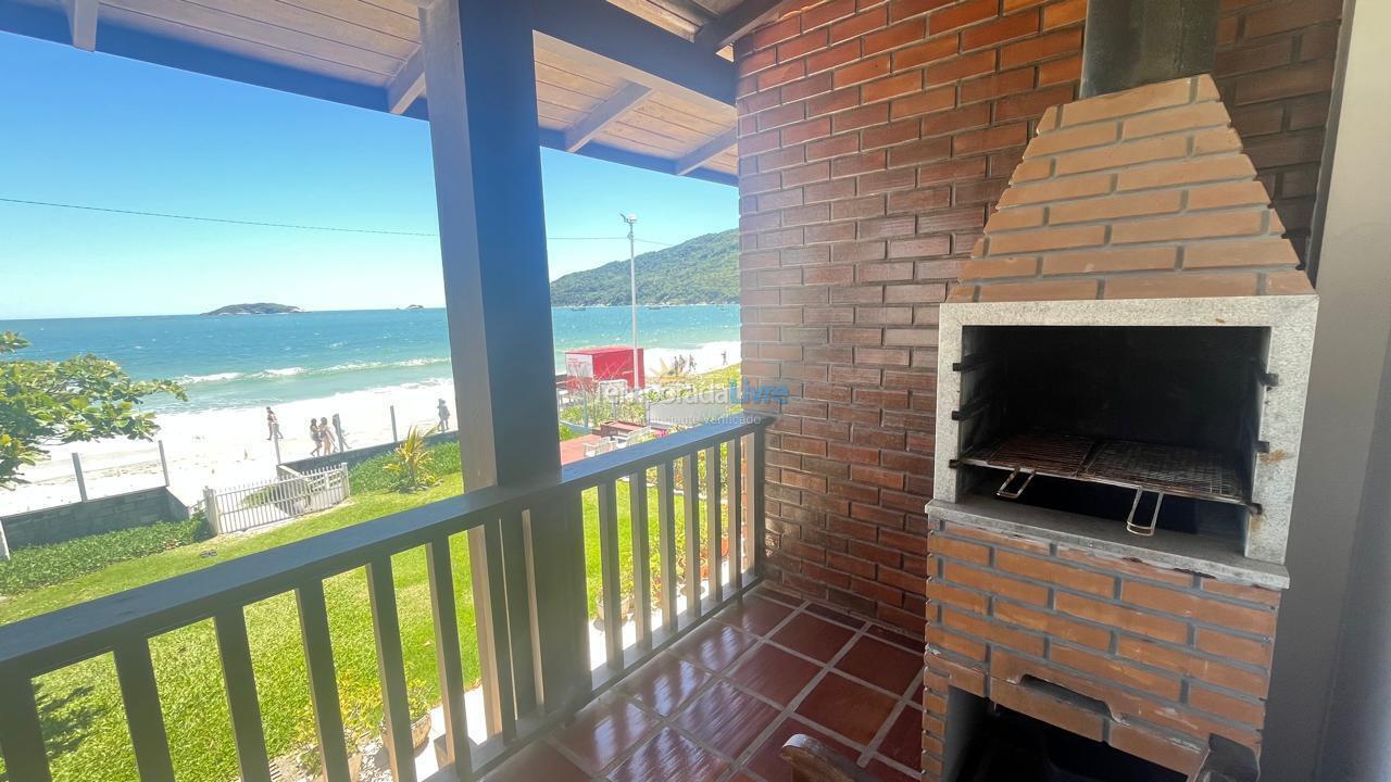 Apartamento para aluguel de temporada em Florianopolis (Praia dos Ingleses)