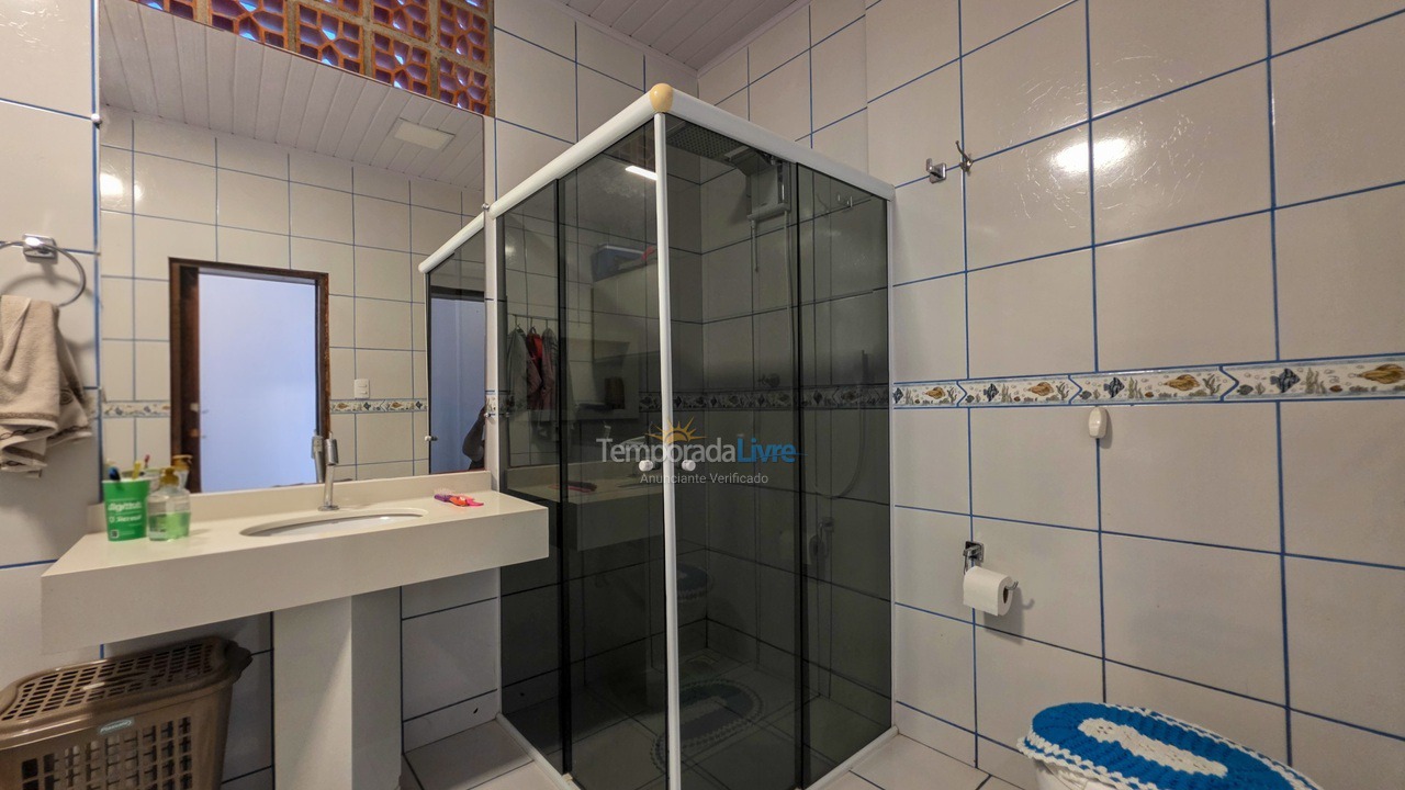 Casa para aluguel de temporada em São Francisco do Sul (Ubatuba)