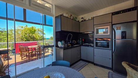 Apartamento vista mar (quadra mar) 6 pessoas - Ubatuba