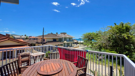 Apartamento vista mar (quadra mar) 6 pessoas - Ubatuba