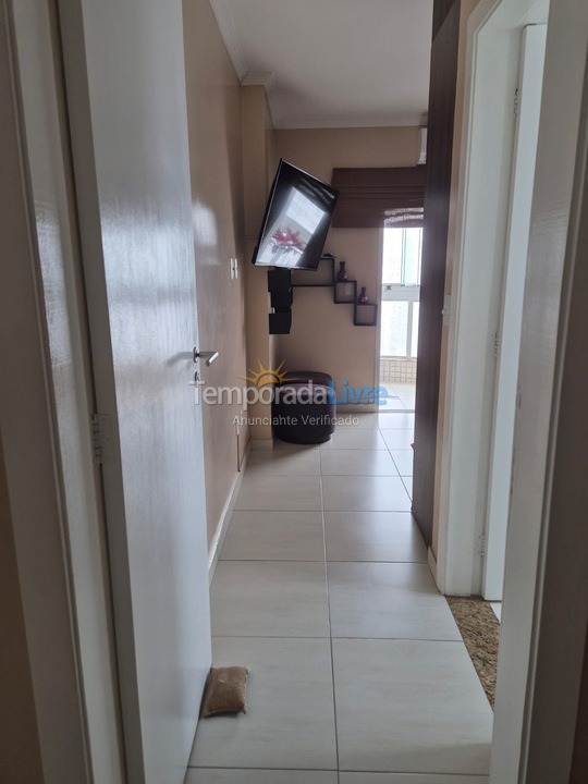 Apartamento para aluguel de temporada em Praia Grande (Aviação)