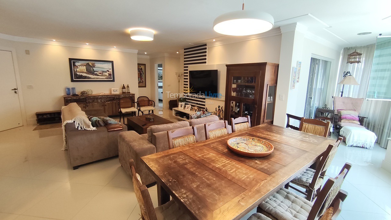 Apartamento para aluguel de temporada em Balneário Camboriú (Centro)