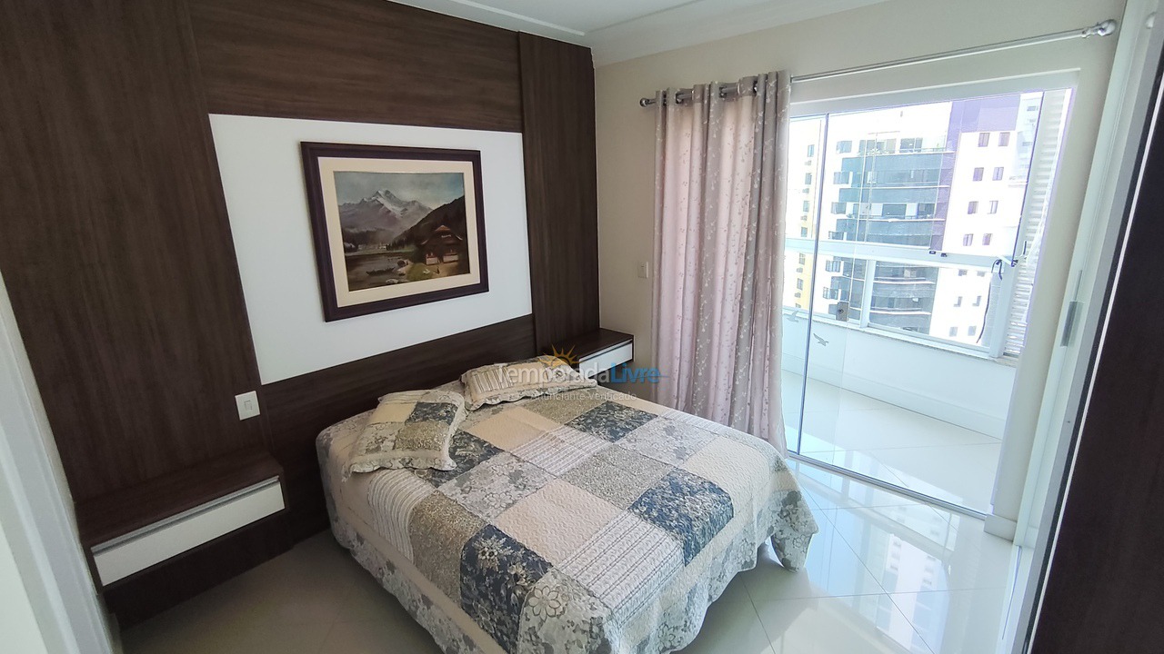 Apartamento para aluguel de temporada em Balneário Camboriú (Centro)
