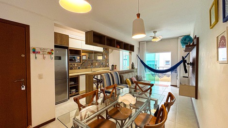 Partiu Palmas? Apto a 180m da praia.