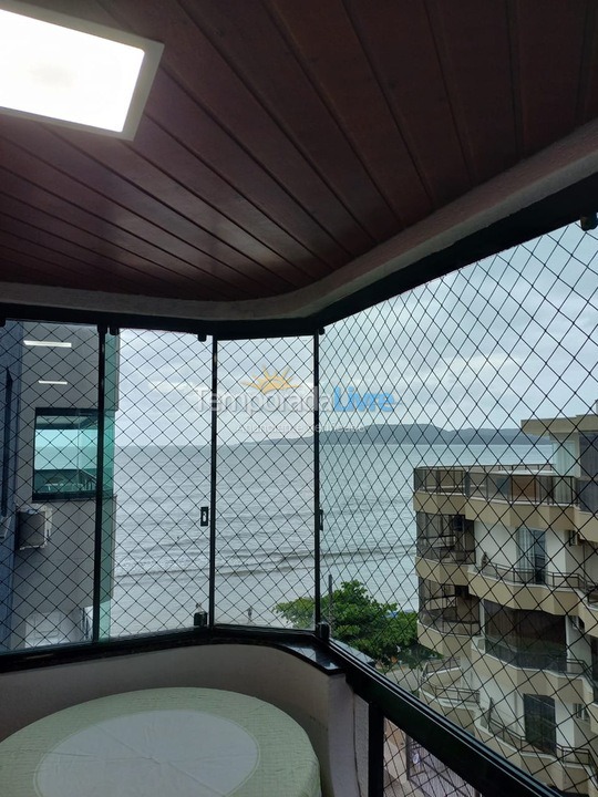 Apartment for vacation rental in Itapema (Meia Praia)