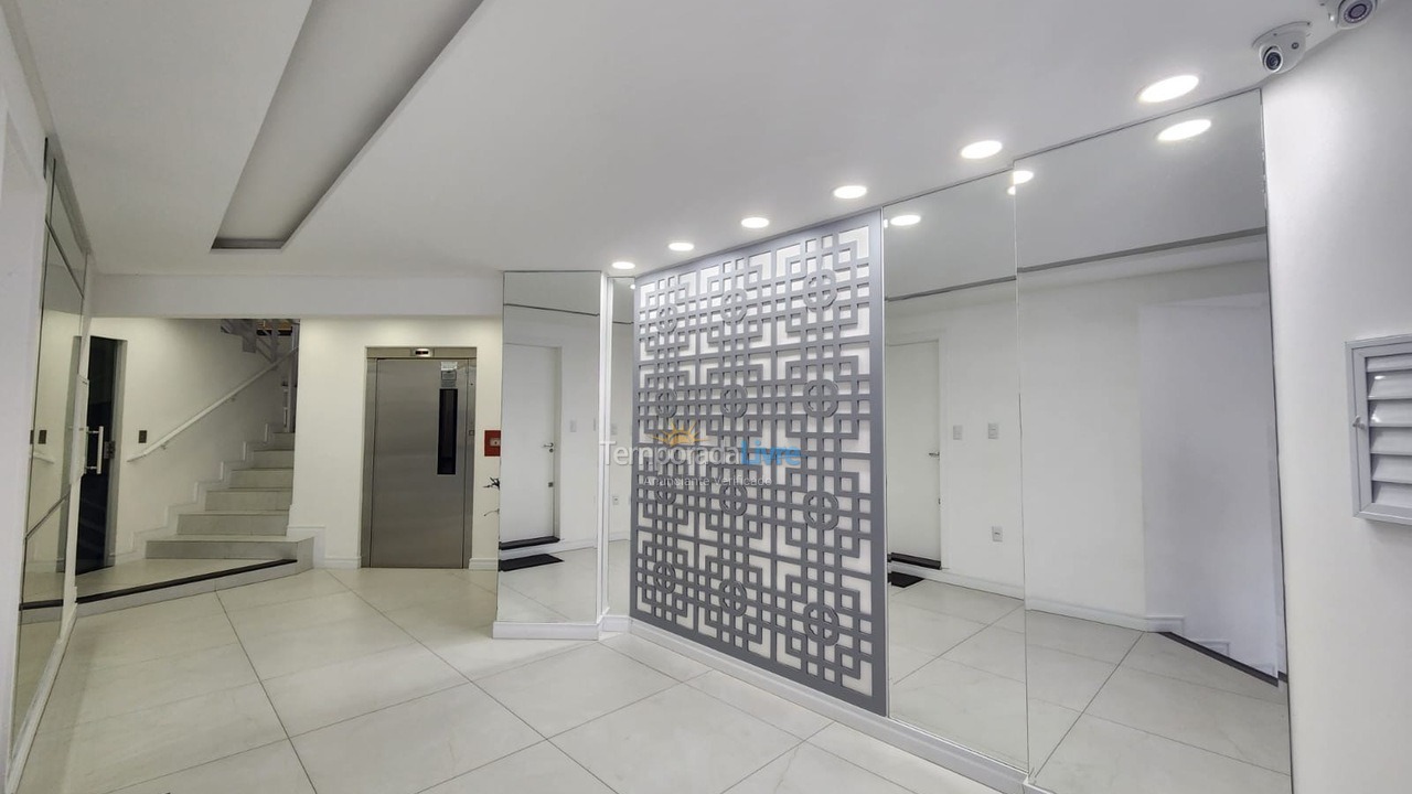 Apartment for vacation rental in Itapema (Meia Praia)