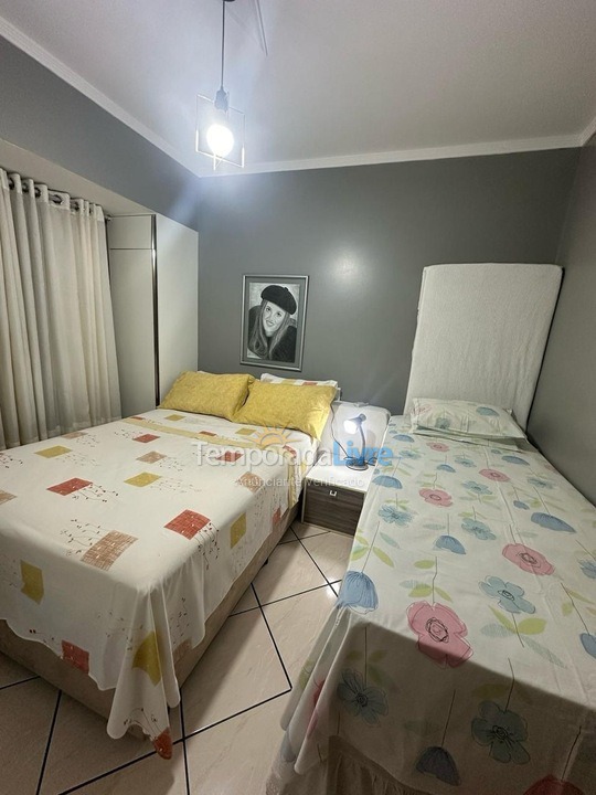 Apartment for vacation rental in Itapema (Meia Praia)