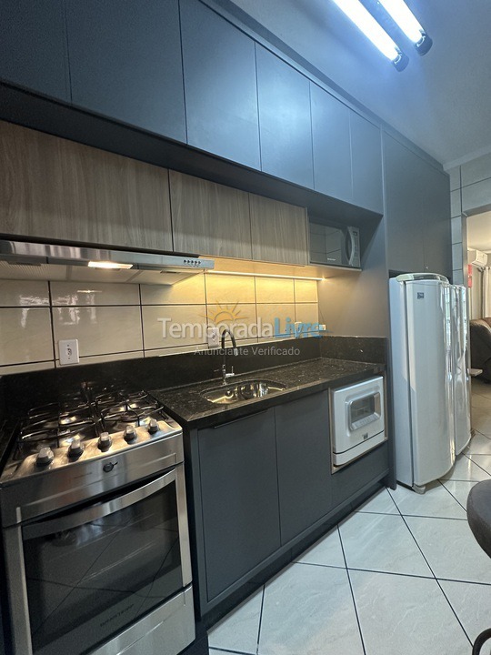 Apartment for vacation rental in Itapema (Meia Praia)