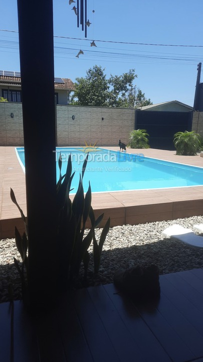 Casa para alquiler de vacaciones em São Francisco do Sul (Vila da Glória)