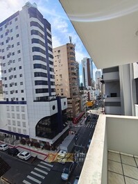 2 dormitorios, Av Brasil, a 100 metros de la playa, Balneario Camboriu.