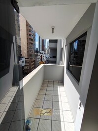 2 dormitorios, Av Brasil, a 100 metros de la playa, Balneario Camboriu.