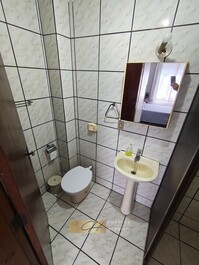 2 dormitorios, Av Brasil, a 100 metros de la playa, Balneario Camboriu.