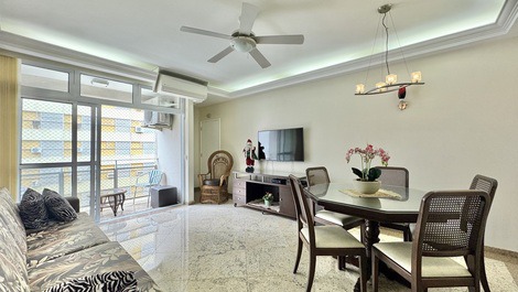 Pitangueiras, a 90 metros de la playa, 4 habitaciones, vista al mar, Wi-Fi, 2 plazas de aparcamiento.