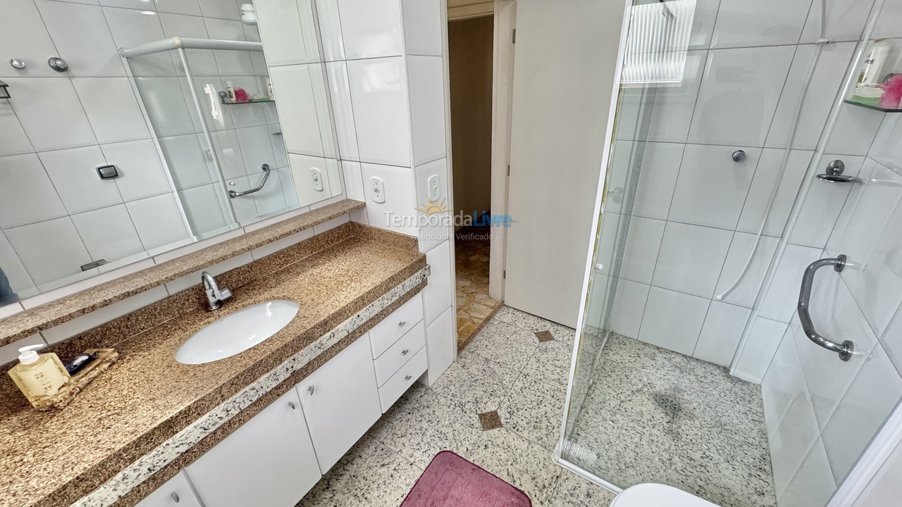 Apartamento para alquiler de vacaciones em Guarujá (Pitangueiras)