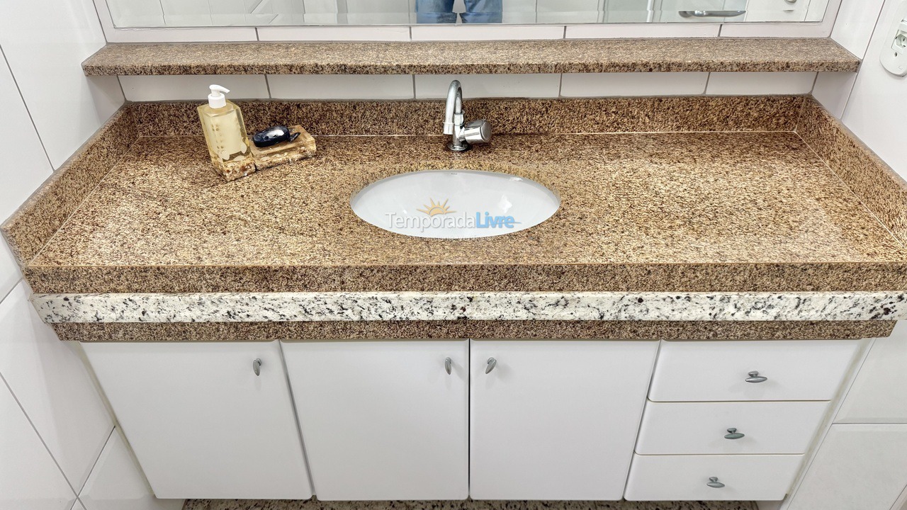 Apartamento para alquiler de vacaciones em Guarujá (Pitangueiras)