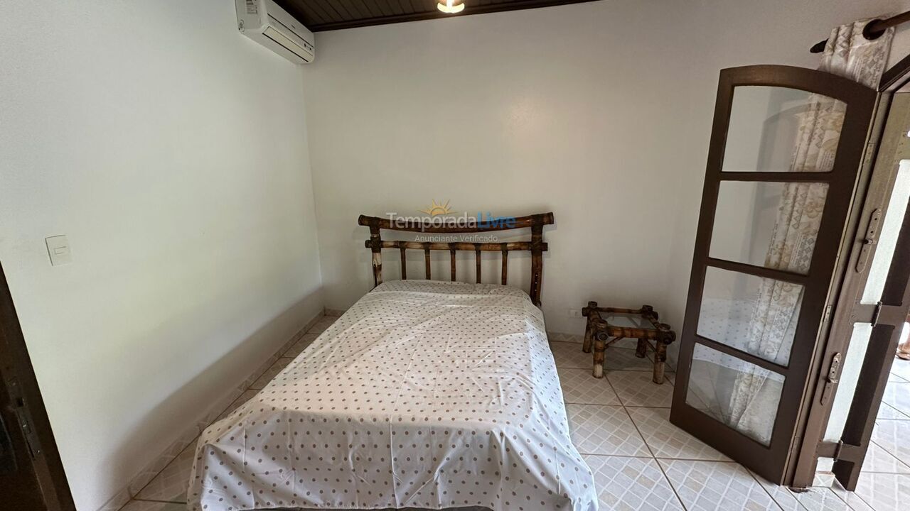 Casa para alquiler de vacaciones em São Sebastião (Juquehy)