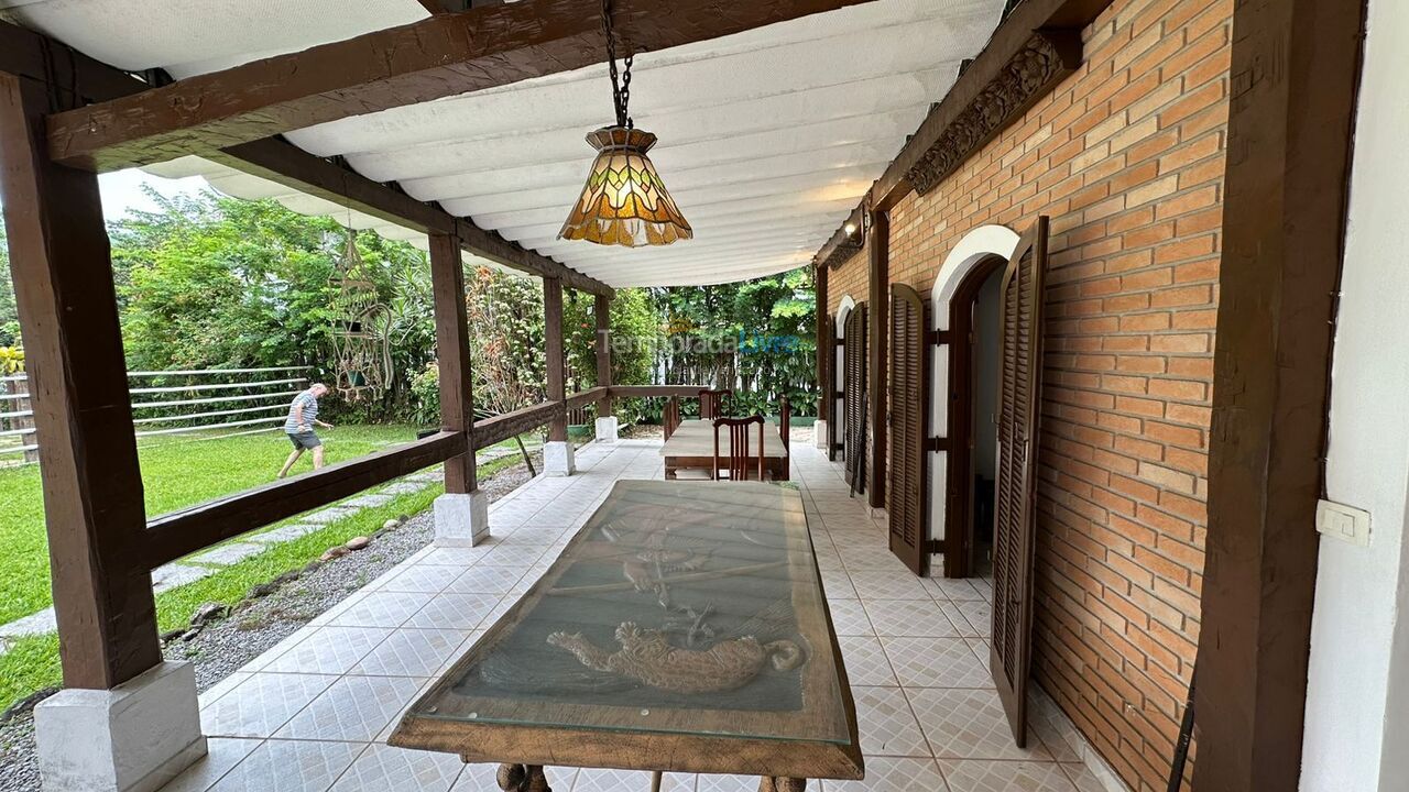 Casa para alquiler de vacaciones em São Sebastião (Juquehy)