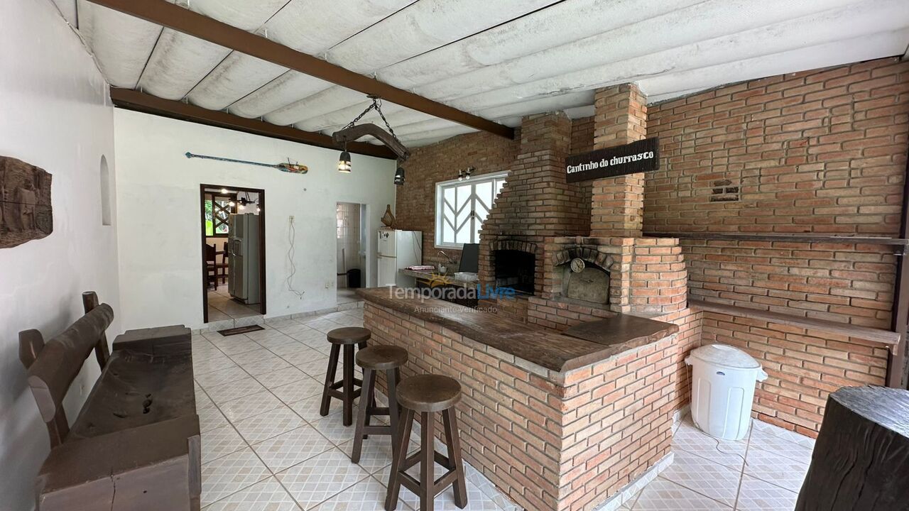 Casa para alquiler de vacaciones em São Sebastião (Juquehy)