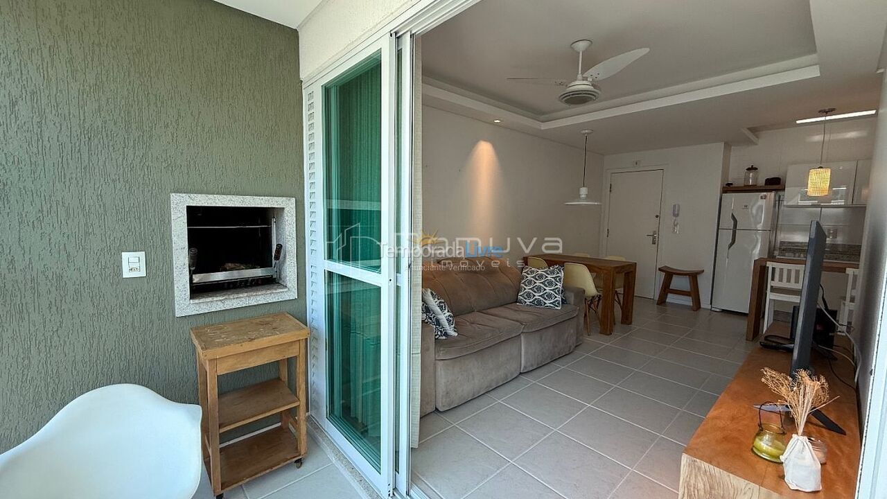 Apartamento para aluguel de temporada em Itajaí (Praia Brava)