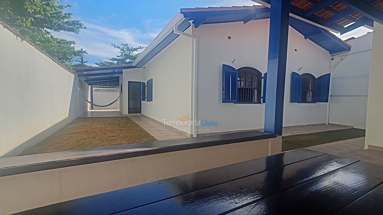 Casa para alquiler de vacaciones em Peruíbe (Stella Maris)