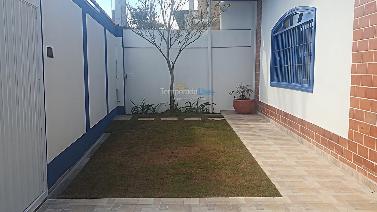 Casa para alquiler de vacaciones em Peruíbe (Stella Maris)