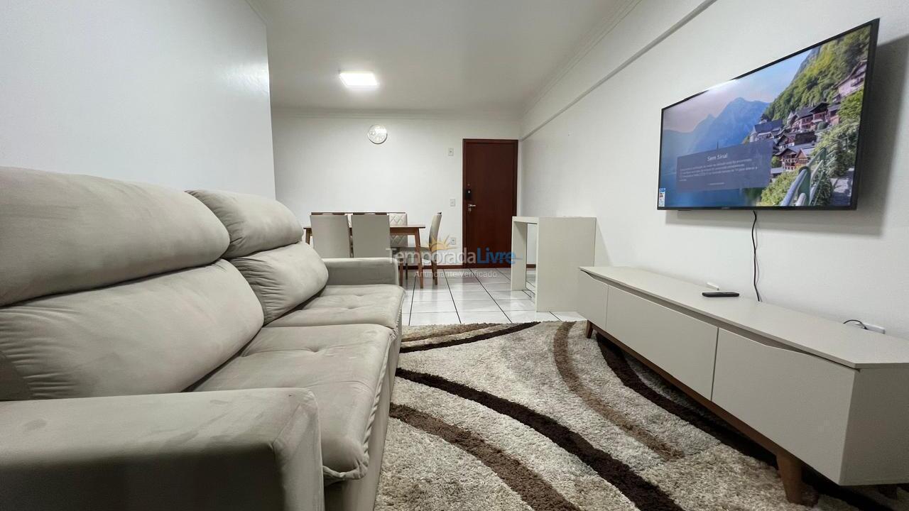 Apartamento para aluguel de temporada em Itapema (Meia Praia)