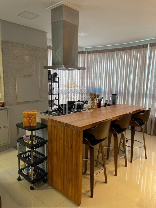 Apartamento para alquiler de vacaciones em Itapema (Meia Praia)