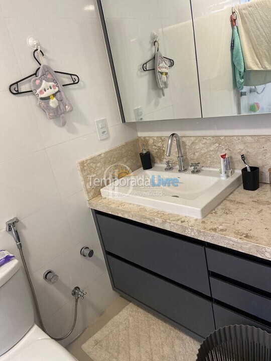 Apartamento para alquiler de vacaciones em Itapema (Meia Praia)