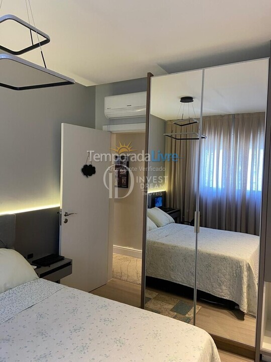 Apartamento para alquiler de vacaciones em Itapema (Meia Praia)
