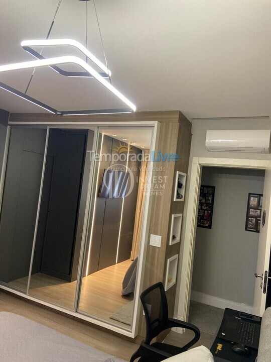 Apartamento para alquiler de vacaciones em Itapema (Meia Praia)