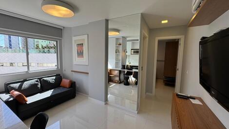 Ed. Ilhas do Sul: 1 dormitorio en Av. Brasil // aire acondicionado // wifi