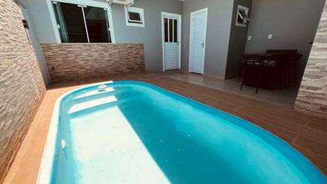 Mariscal Beach Semi-Detached House with Swimming Pool