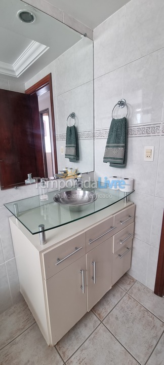 Apartamento para aluguel de temporada em Balneário Camboriú (Barra Sul)